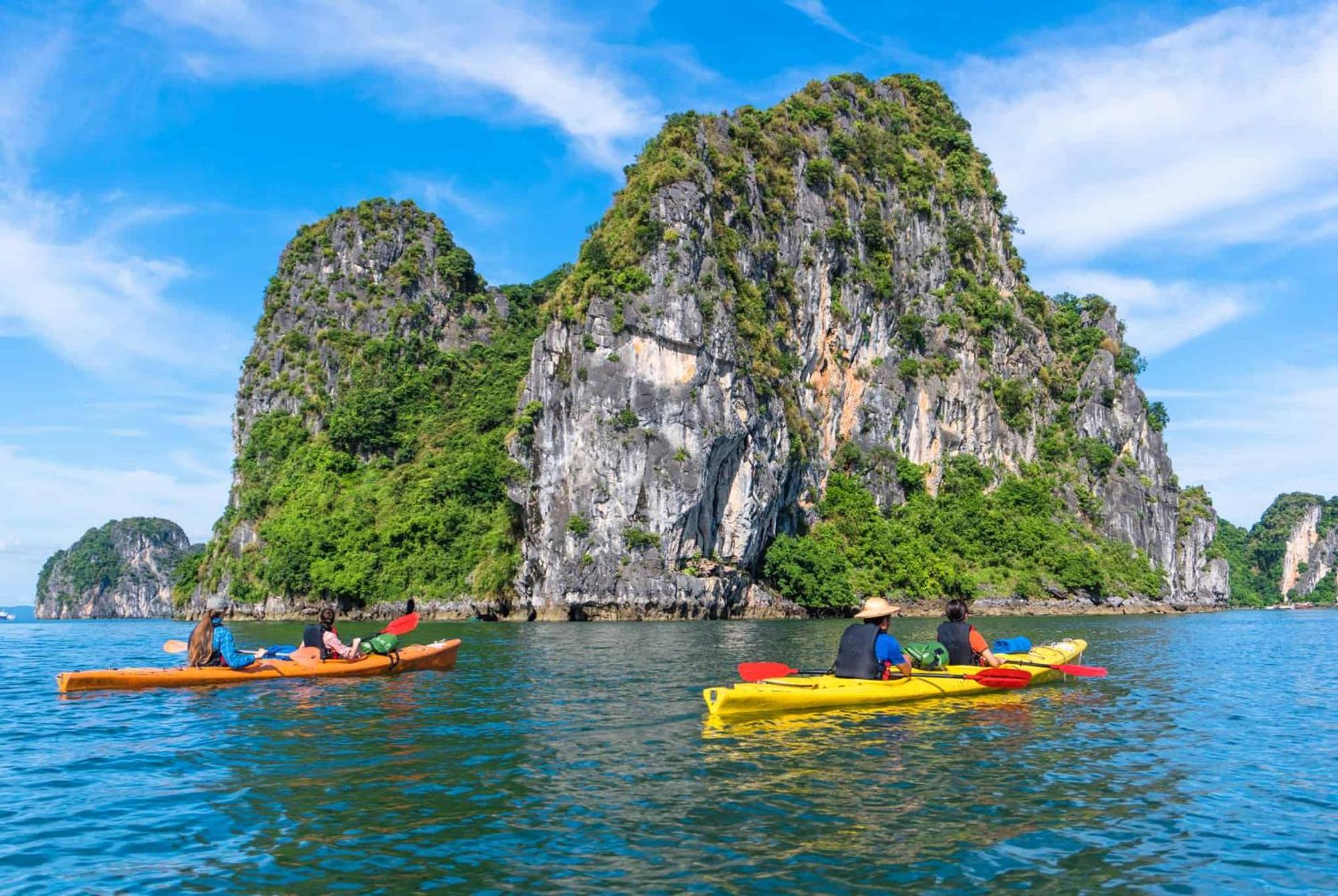 Отель Era Premium Cruises Halong Халонг Экстерьер фото